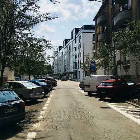 Piper Zajezdnia Blue Апартаменты